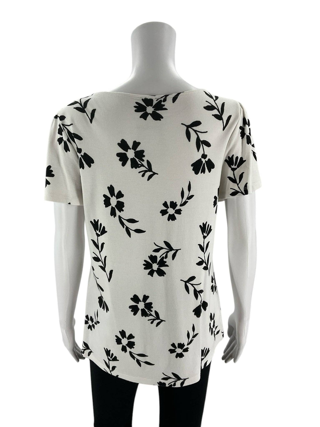 Back view of Ann Taylor Top Size Medium | Margaret’s Fine Consignments showing full floral pattern and relaxed fit for everyday comfort.