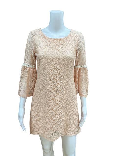 Basically Me Peach Lace Ladies Pre-Owned Dress - Size Small - Margaret’s Fine Consignment