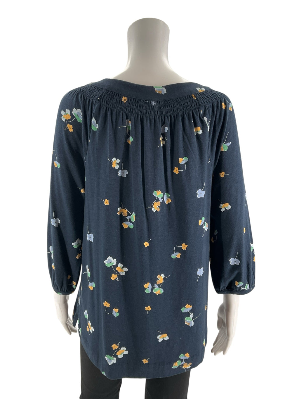 J. Jill navy, yellow, and green floral pre-owned casual tunic top with pintuck detail in size small.