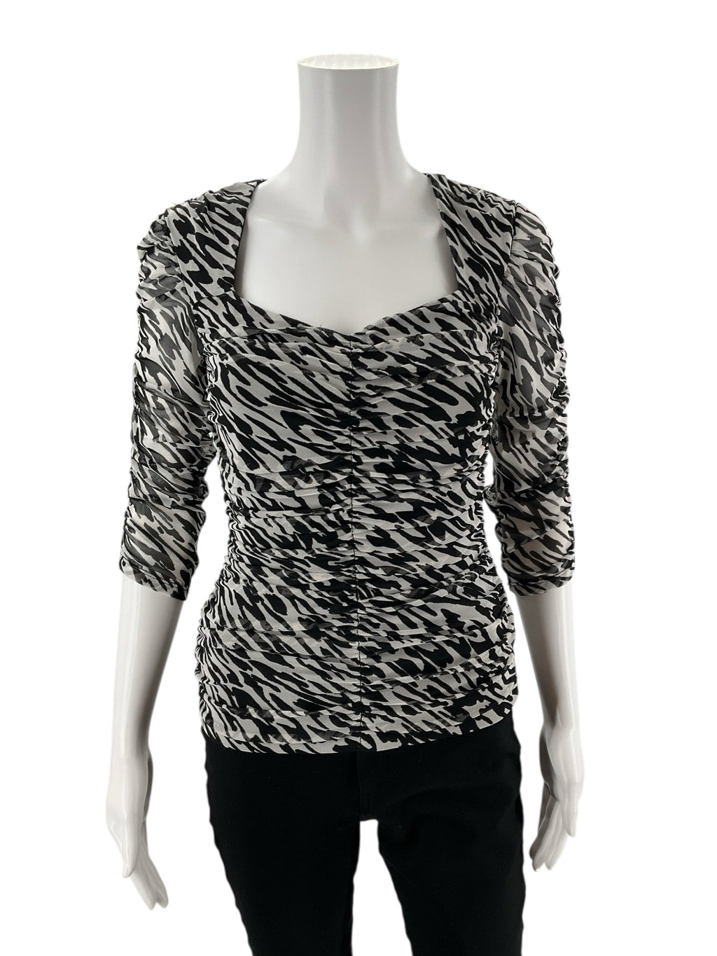 White House Black Market - Black/White Zebra Pre-Owned Ladies Casual Top - Size XS
