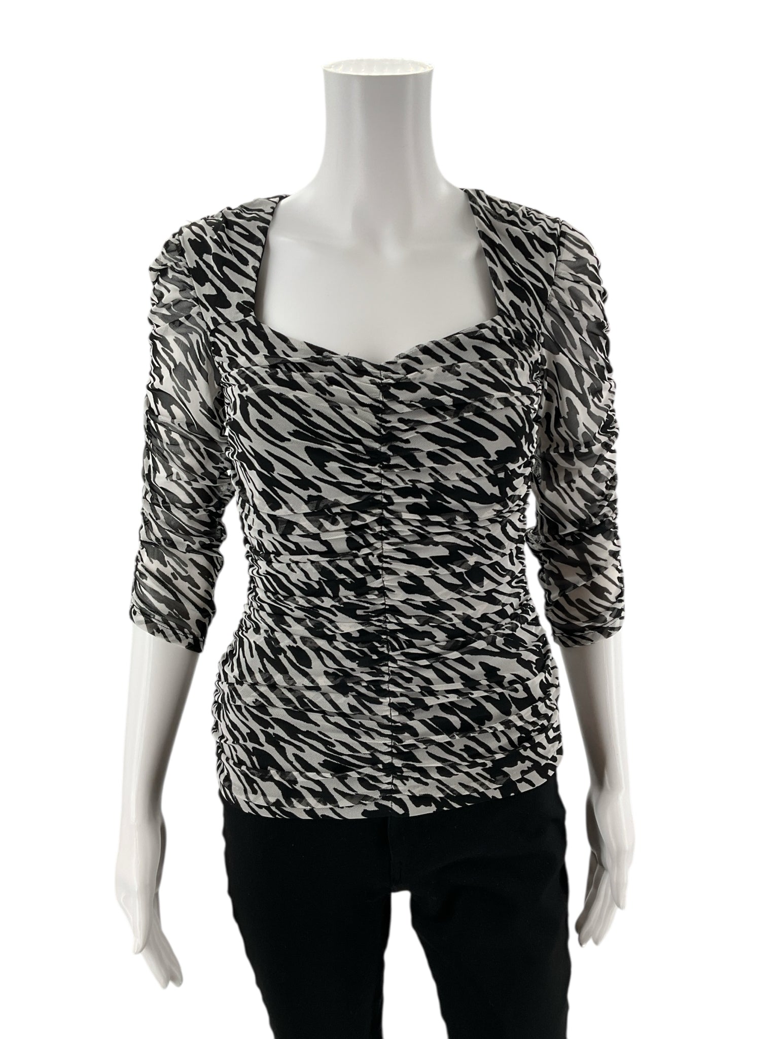 White House Black Market - Black/White Zebra Pre-Owned Ladies Casual Top - Size XS