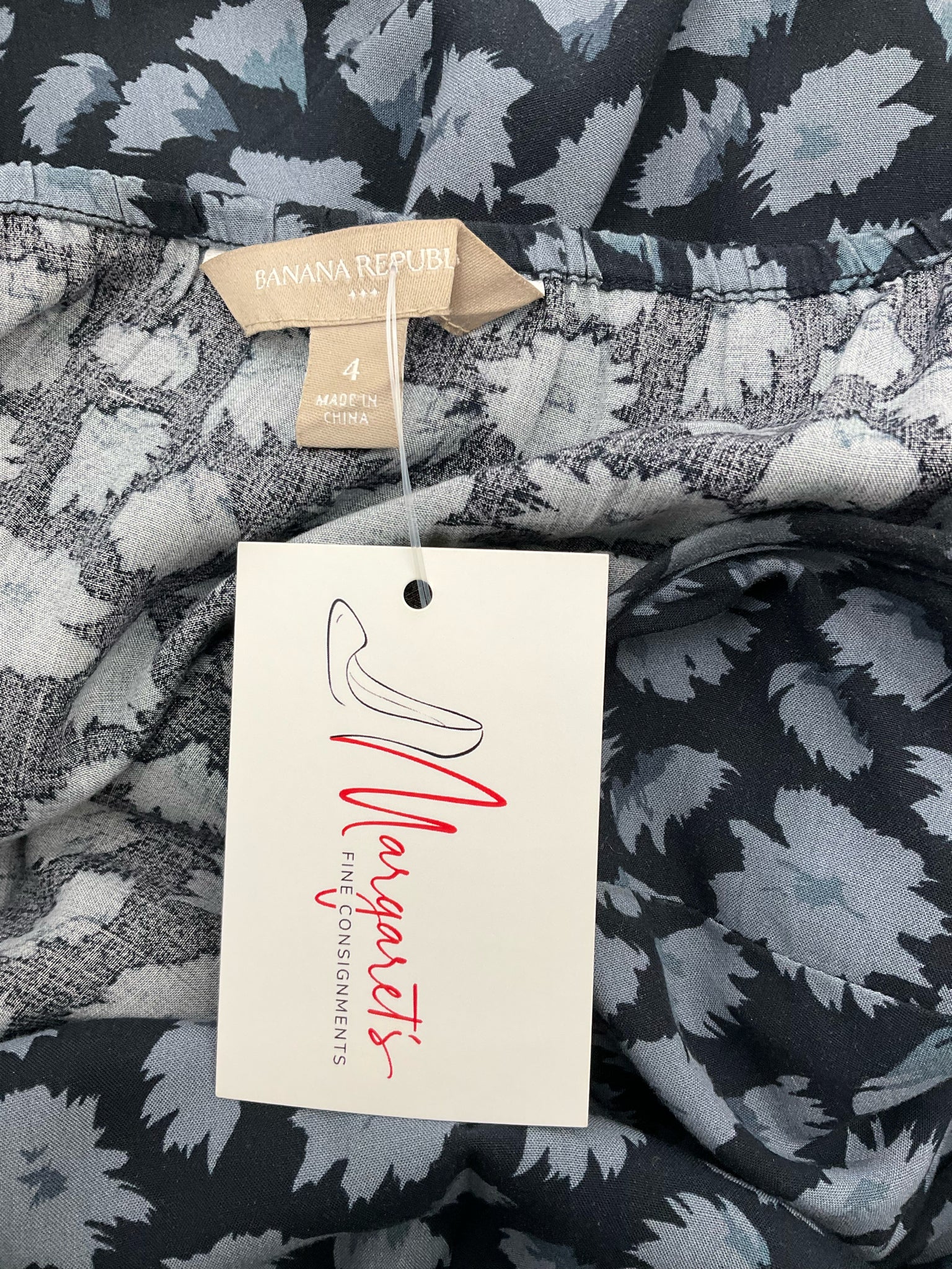 Banana Republic Navy Floral Pre-Owned Ladies Jumpsuit - Size 4