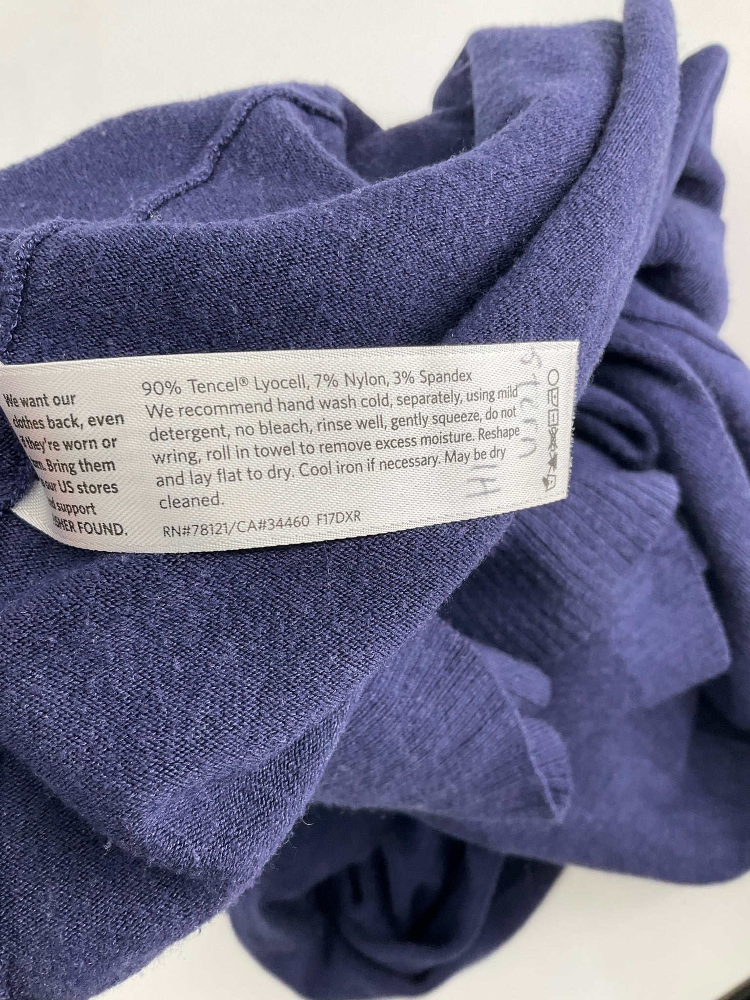 Eileen Fisher - Navy Solid Pre-Owned Ladies Casual Top - Size XL