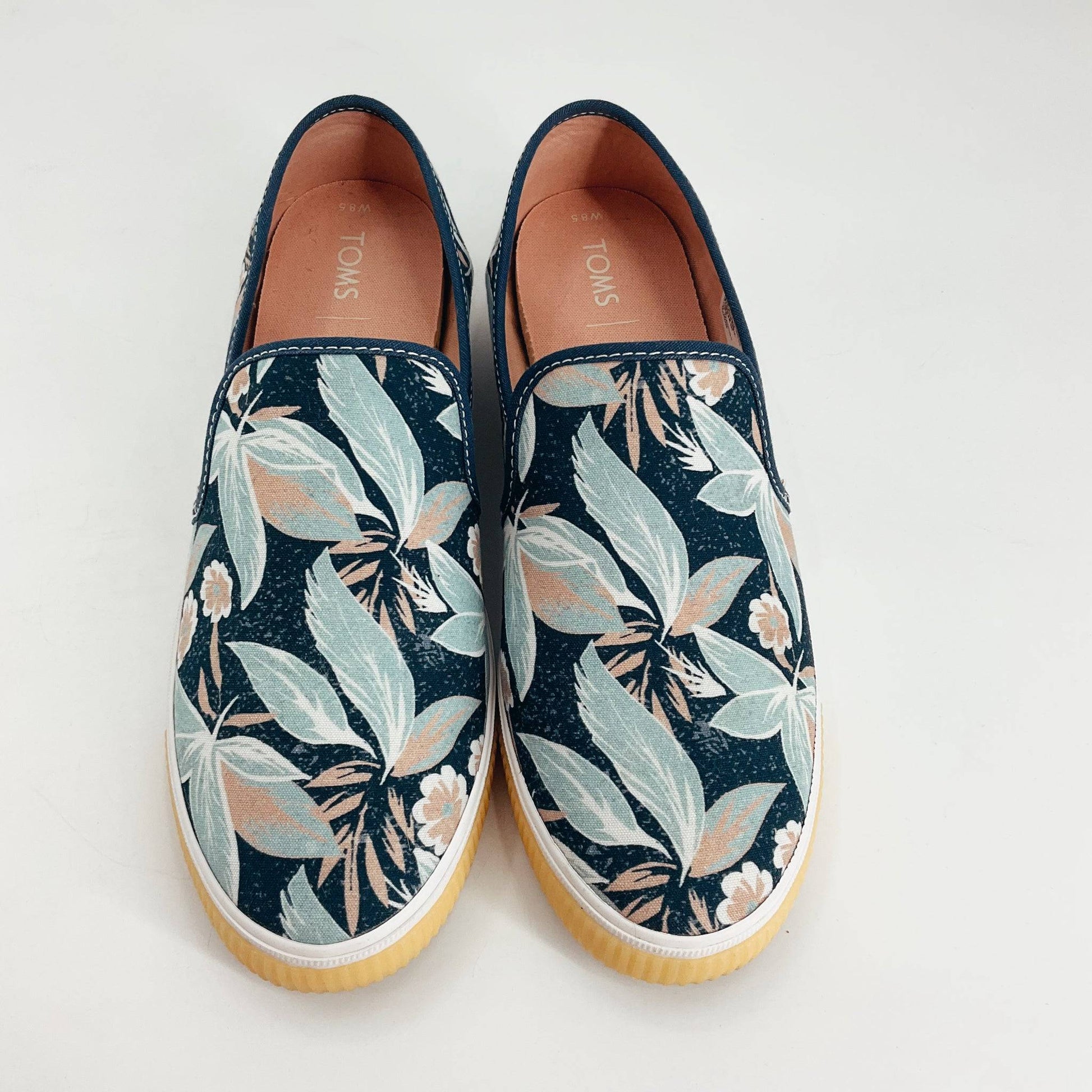 Toms Flats Size 8.5 - Margaret’s Fine Consignment