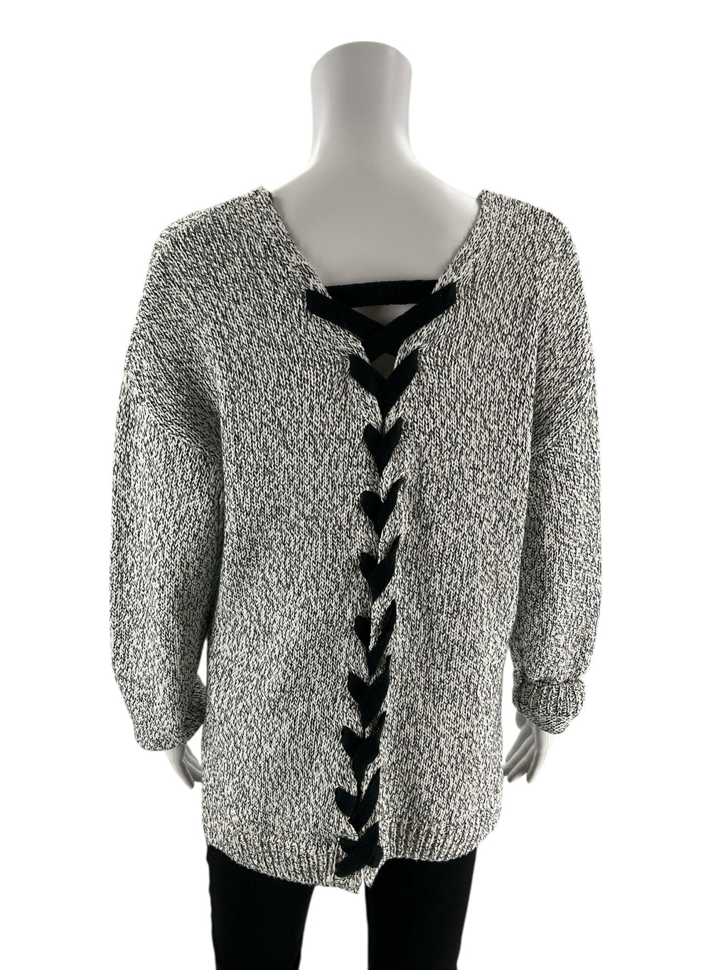 Cupcake -  white/black Heathered Pre-Owned Ladies Casual Top - Size M