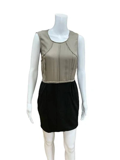 Line & Dot Taupe/Black Ladies Pre-Owned Dress - Size Small