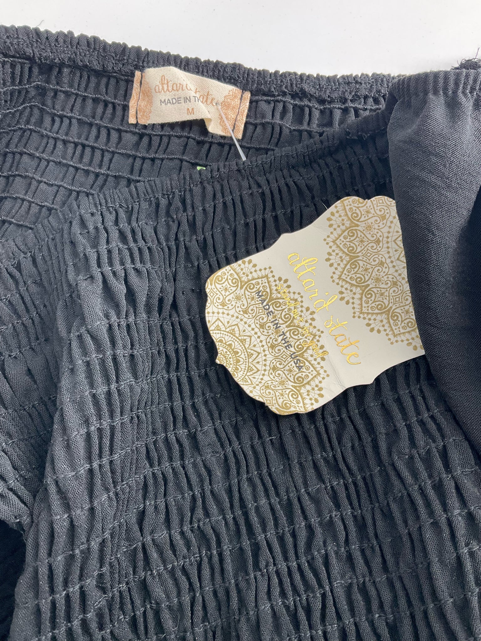 ALTAR'D STATE - Black Solid Pre-Owned Ladies Casual Top - Size M