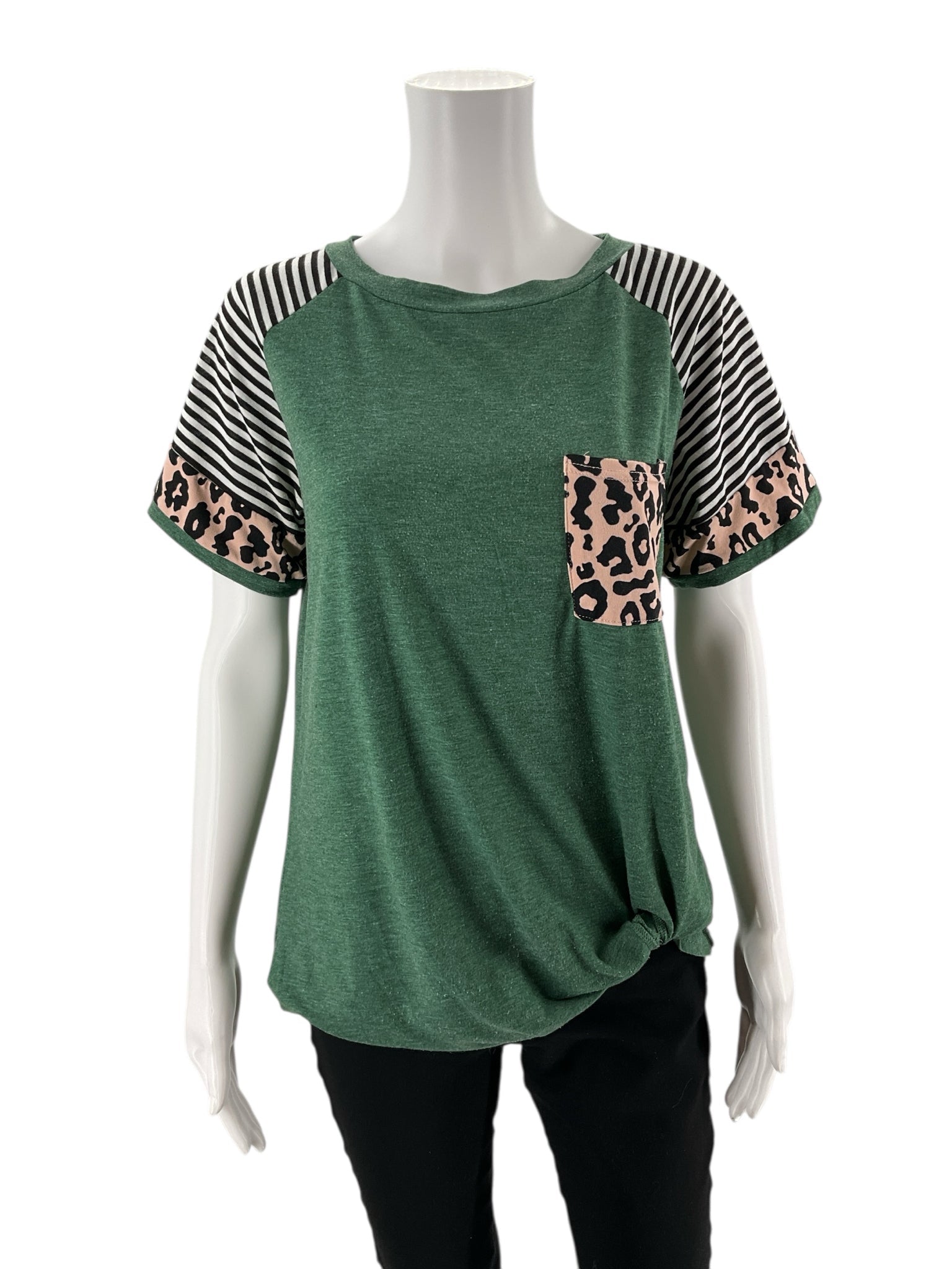 No Brand - Green/White/Black Stripe/Animal Print Pre-Owned Ladies Top - Size Small