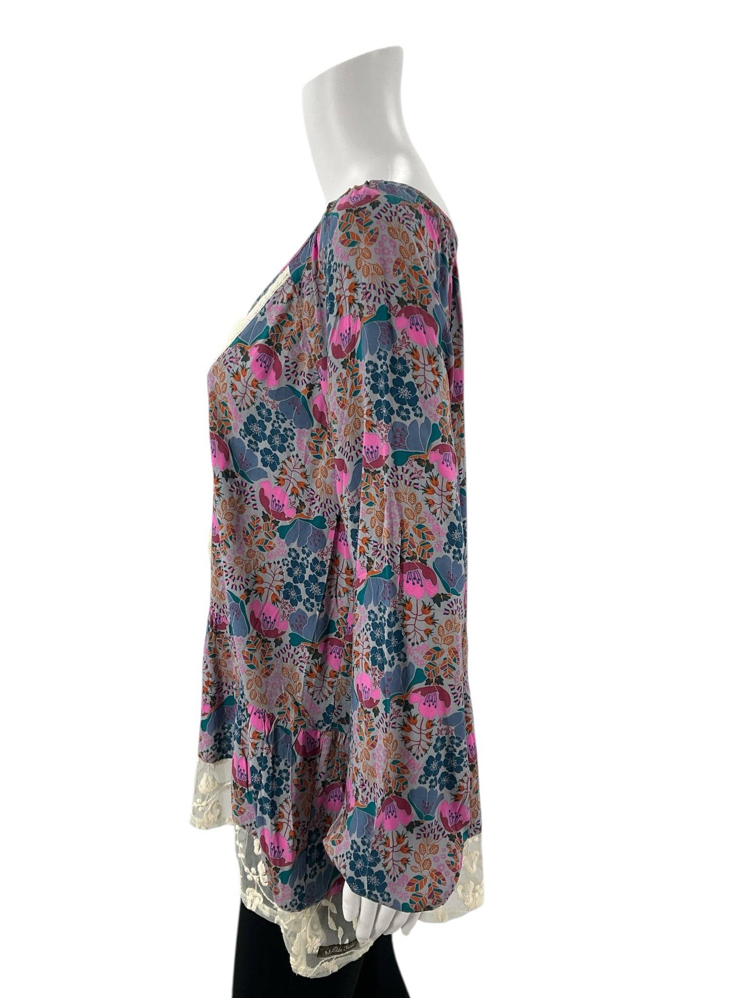 Matilda Jane Blue/Multi Floral Pre-Owned Ladies New with Tags Top - Size Medium - Margaret’s Fine Consignment