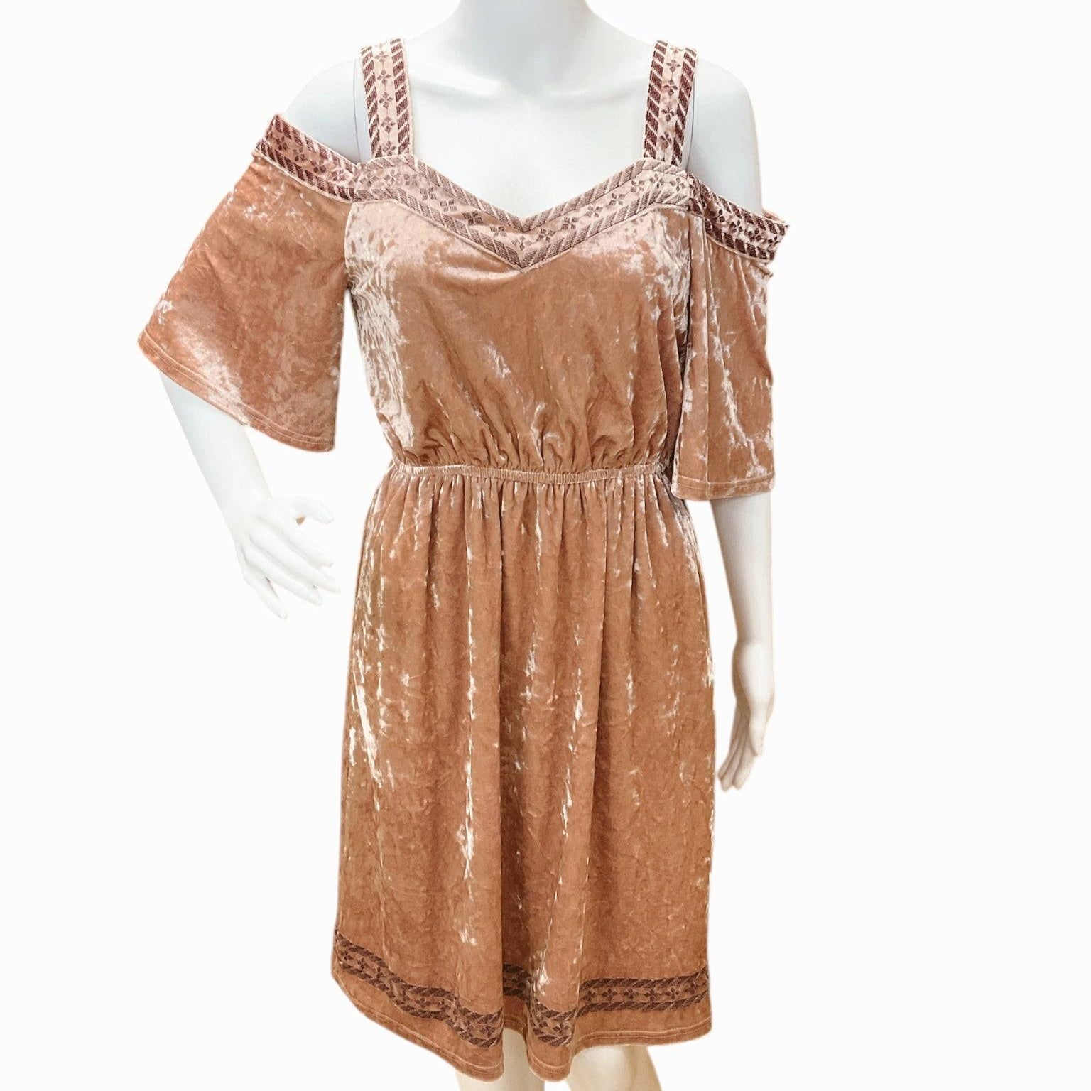 Lucky Brand Pink Velvet Pre-Owned Ladies Dress - Size XS - Margaret’s Fine Consignment
