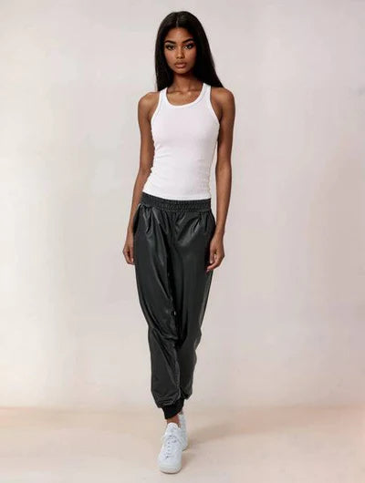 RD Style Black Faux Leather Pre-Owned Ladies Pants - Size XS