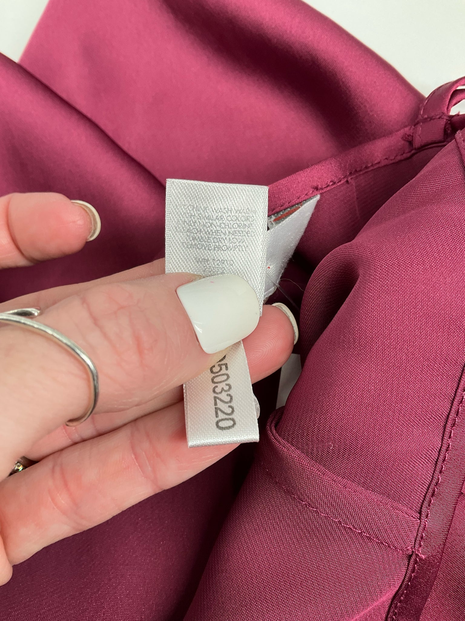 Cacique Burgundy Solid Pre-Owned Ladies Sleeveless Top - Size 26