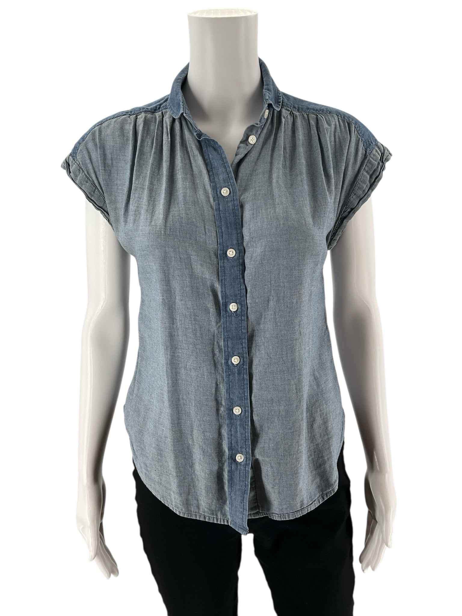 Levis - Blue Solid Pre-Owned Ladies Casual Top - Size Small