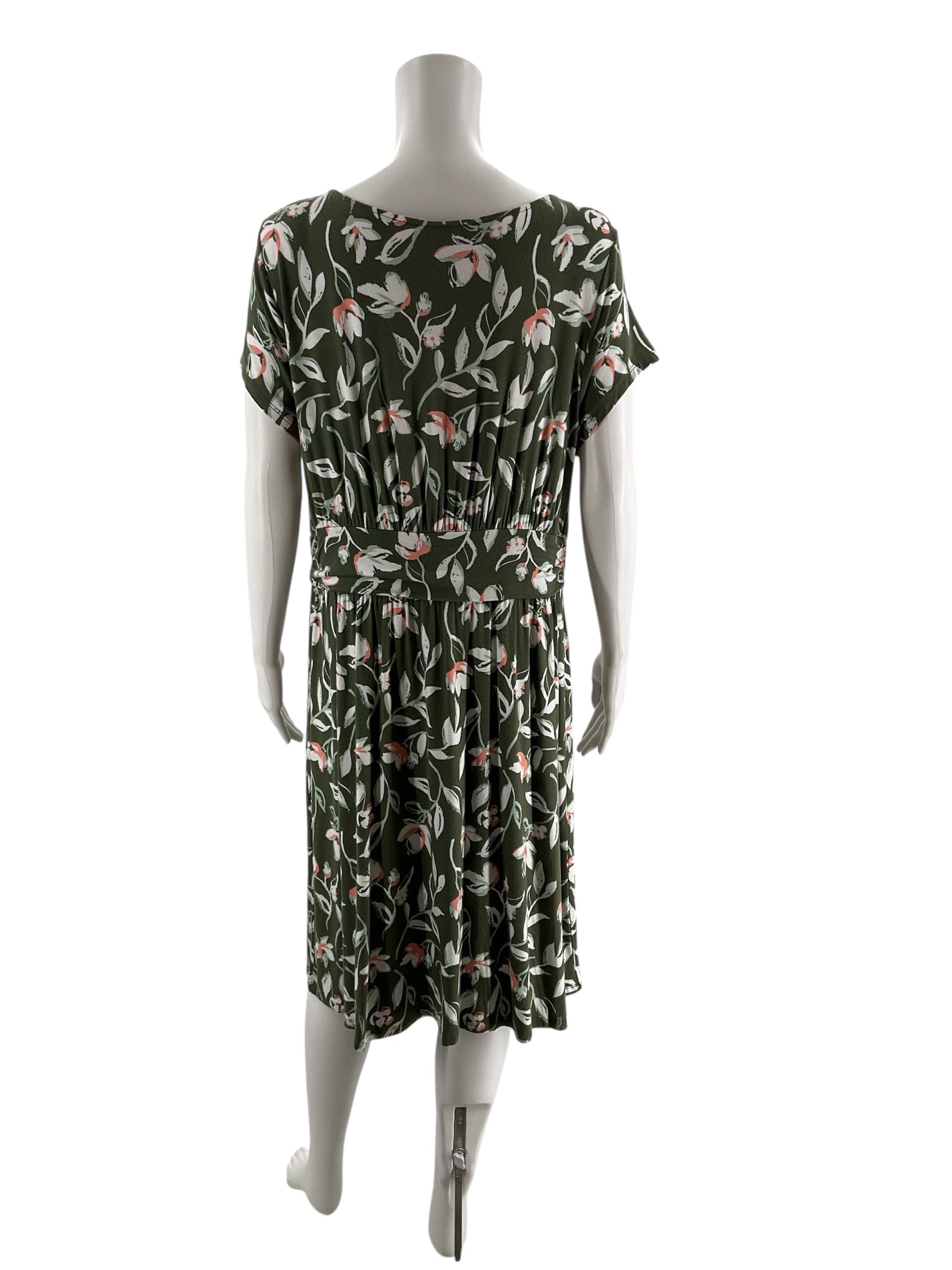 Croft & Barrow Olive/Peach/White Floral Pre-Owned Ladies Dress - Size Large