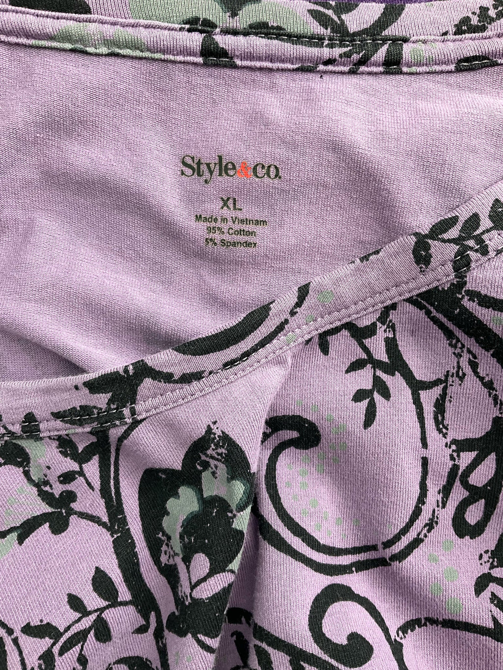 Style & Co -  Purple Floral Pre-Owned Ladies Casual Top - Size XL