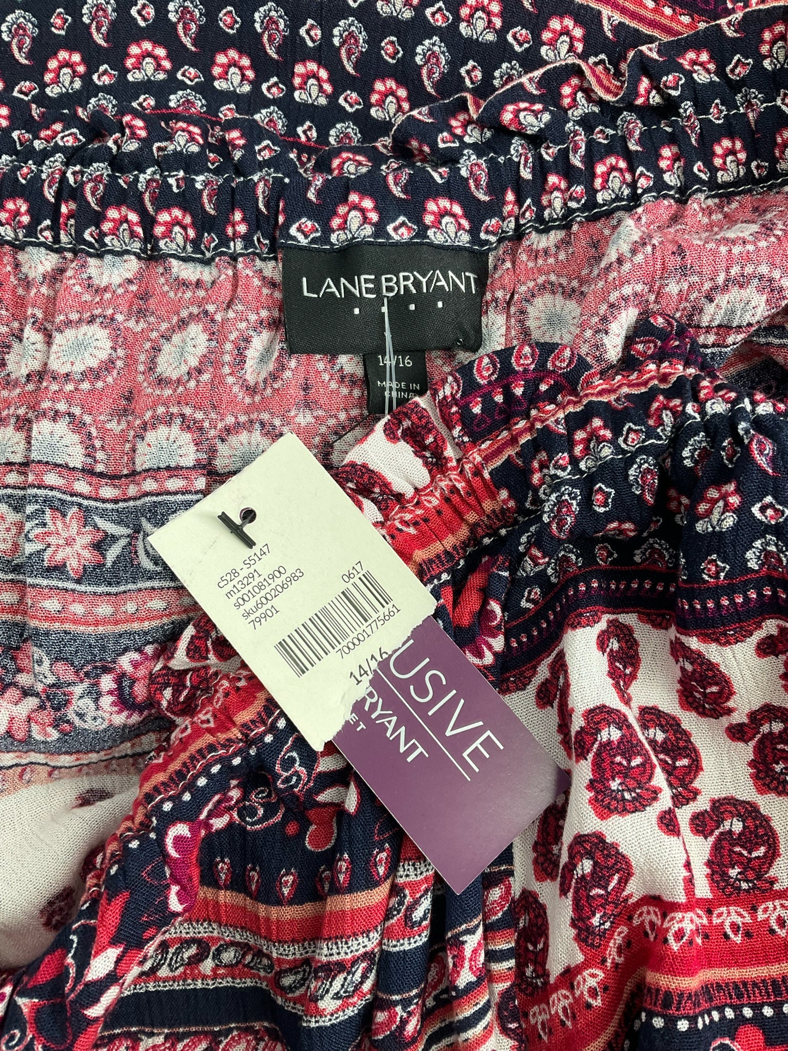 Lane Bryant Red/White/Navy Print Pre-Owned Casual Top -  Size 14/16