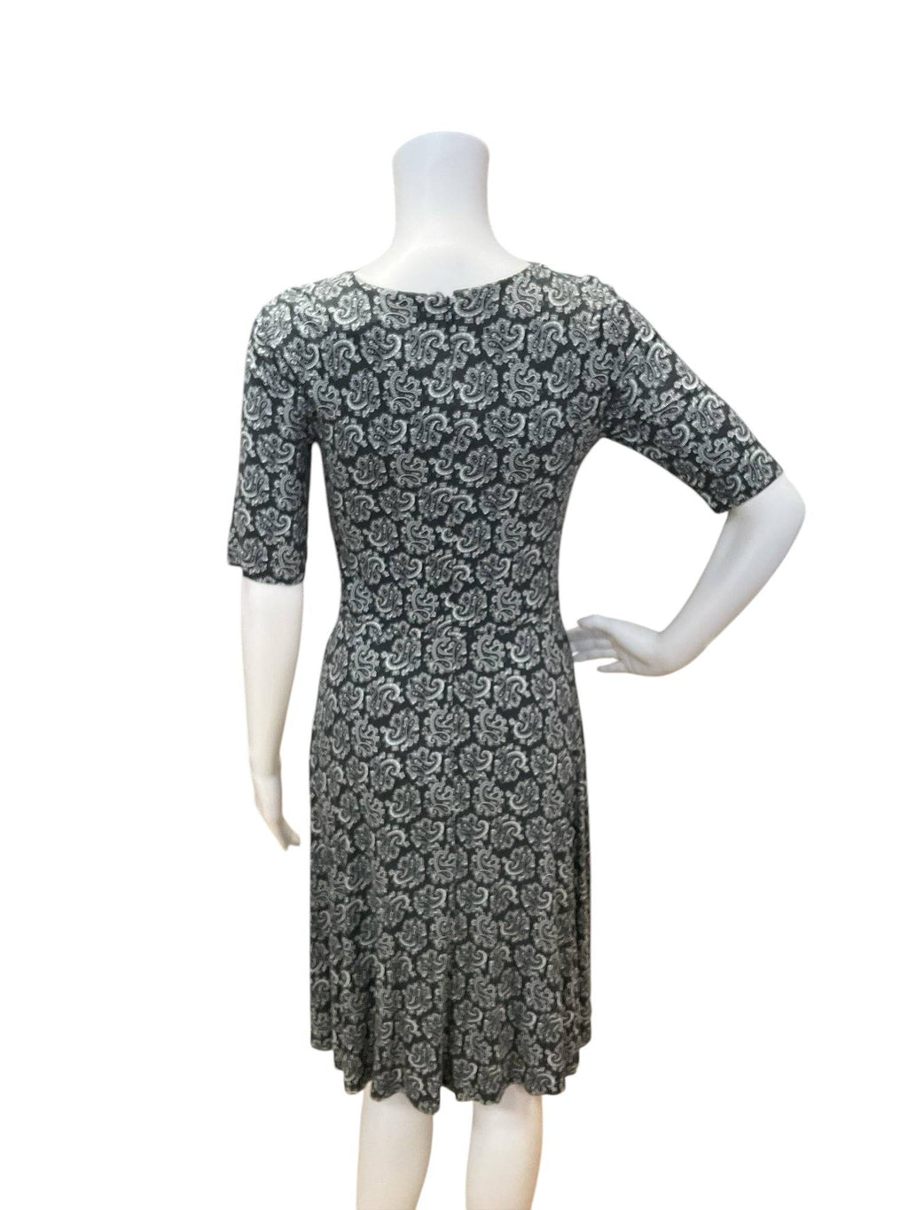 Loft Gray Paisley Print Pre-Owned Ladies Dress - Size XS - Margaret’s Fine Consignment