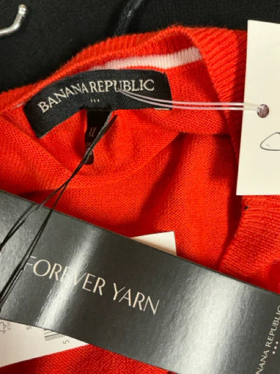 Banana Republic Orange Solid Pre-Owned Ladies New with Tags Top - Size XL