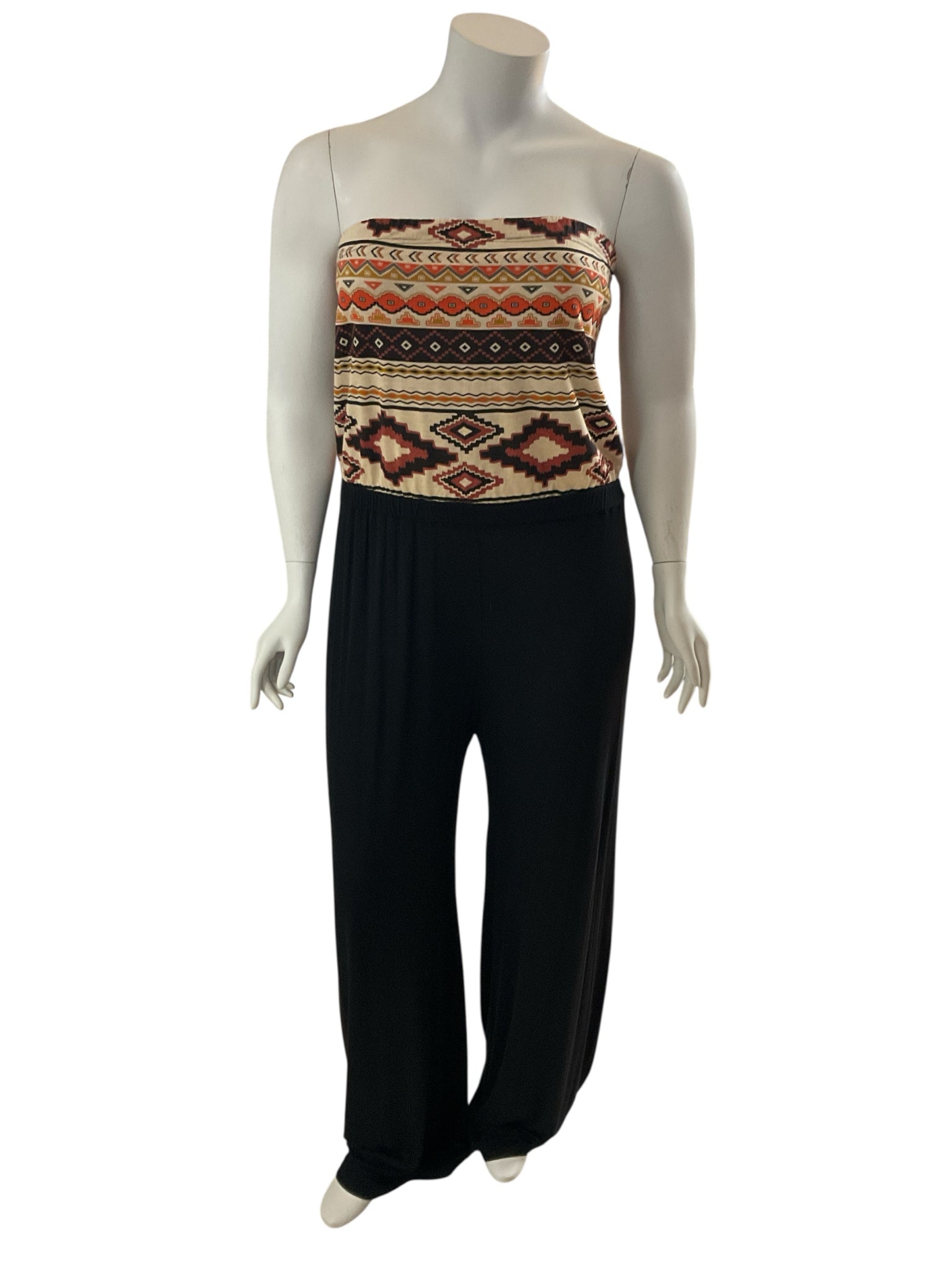 Liberty Love Black/Tan/Orange Aztec Pre-Owned Ladies - Size XL