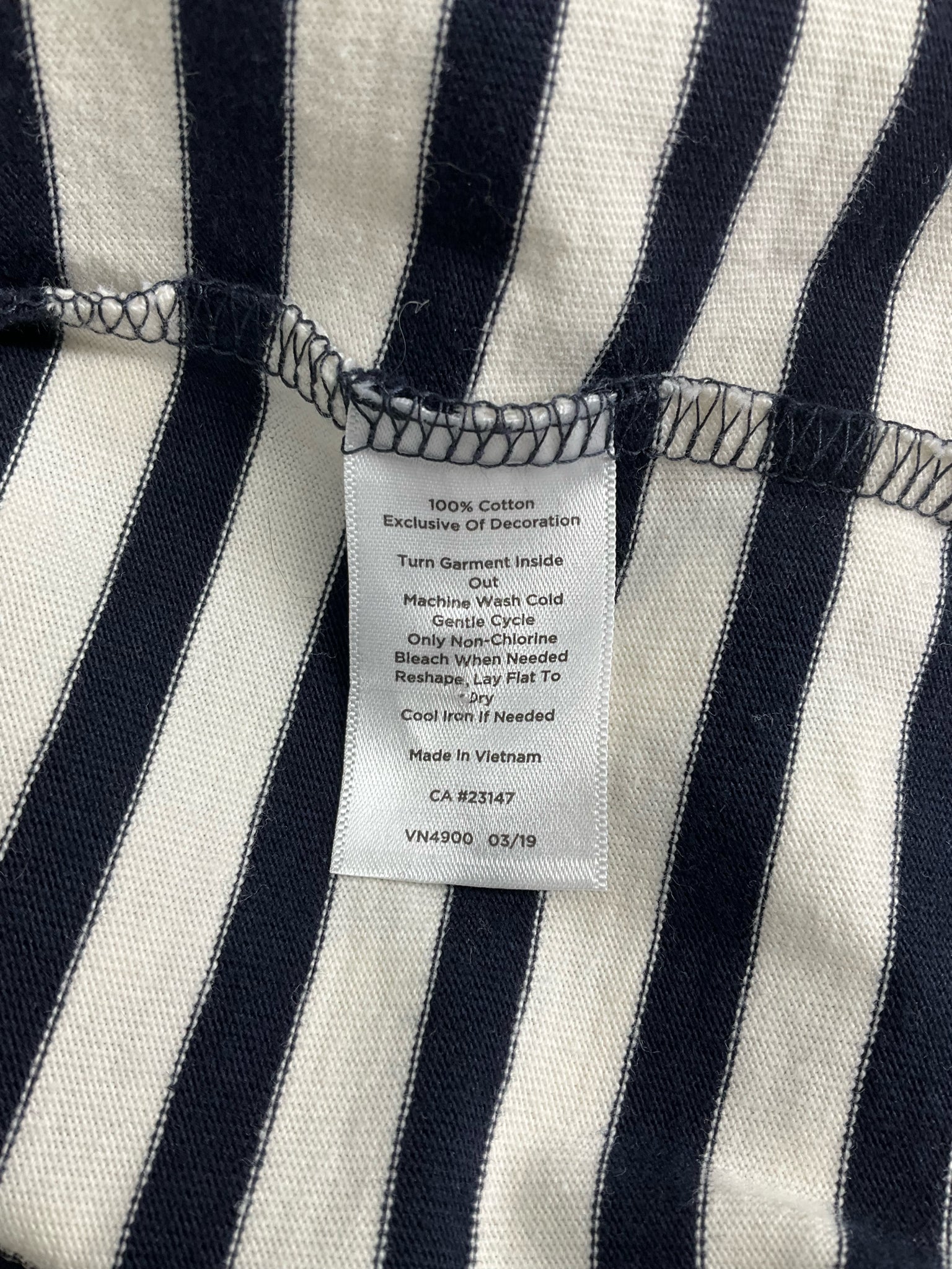 Talbots Navy/Ecru Stripe Pre-Owned Ladies Top - Size 2X
