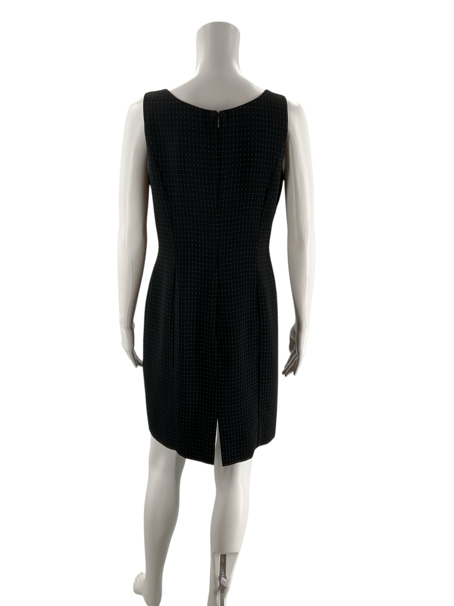 Kate Hill Black/White Pinstripe Pre-Owned Ladies Dress - Size 4