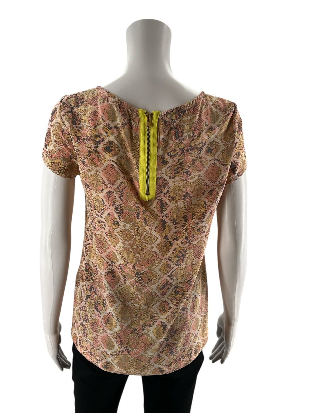 Fynn & Rose - Pink/Peach/Tan/Gray Pre-Owned Ladies Top - Size XS