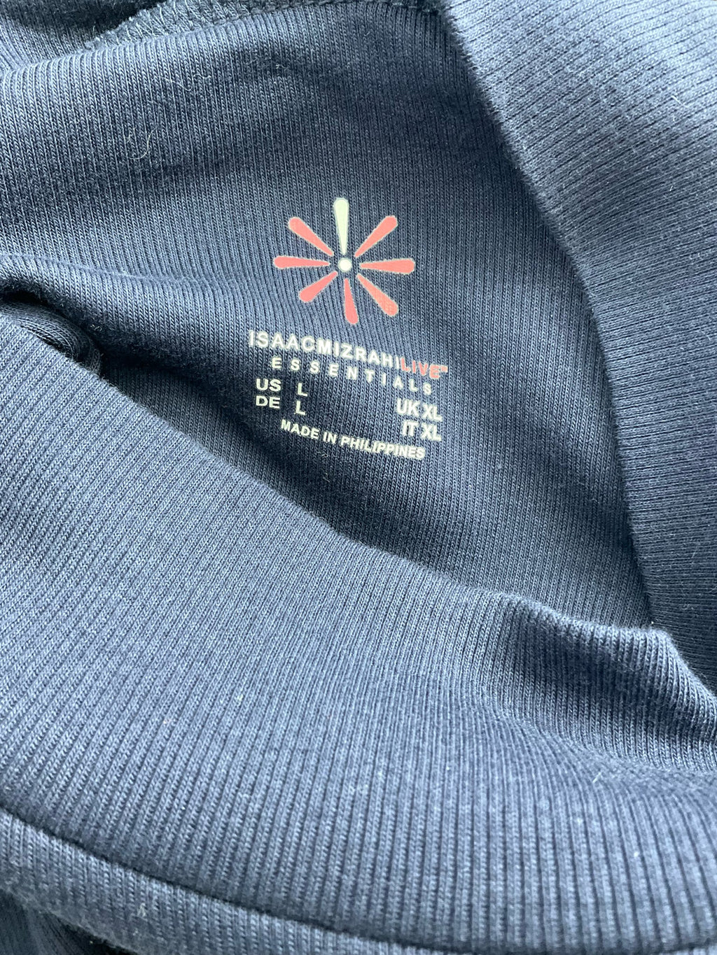 Isaac Mizrahi - Navy Solid Pre-Owned Ladies Casual Top - Size Large