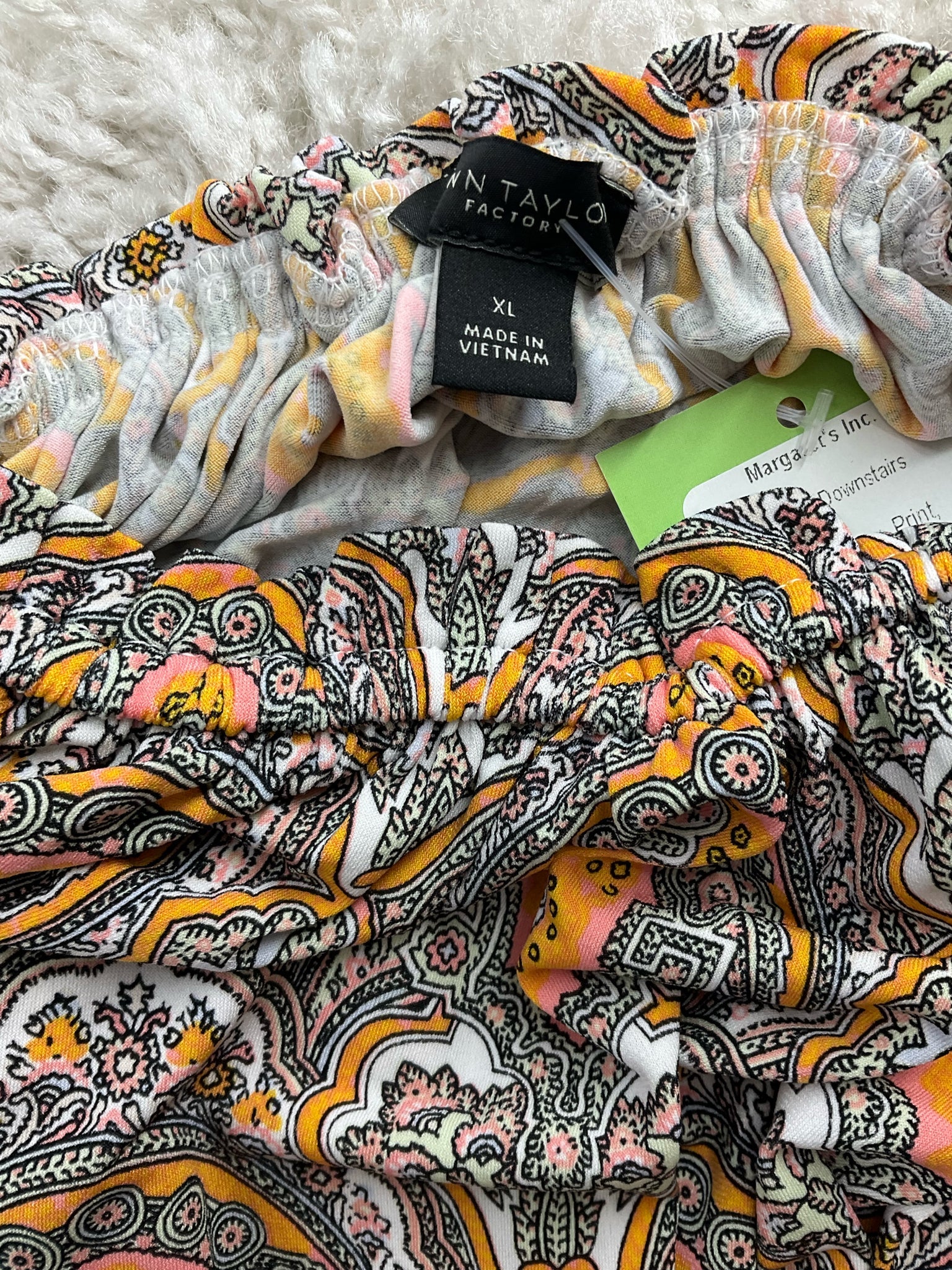 Ann Taylor White/Pink/Yellow Print Pre-Owned Top - Size XL