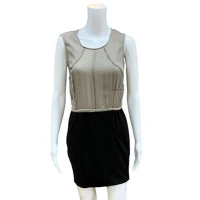 Line & Dot Taupe/Black Ladies Pre-Owned Dress - Size Small