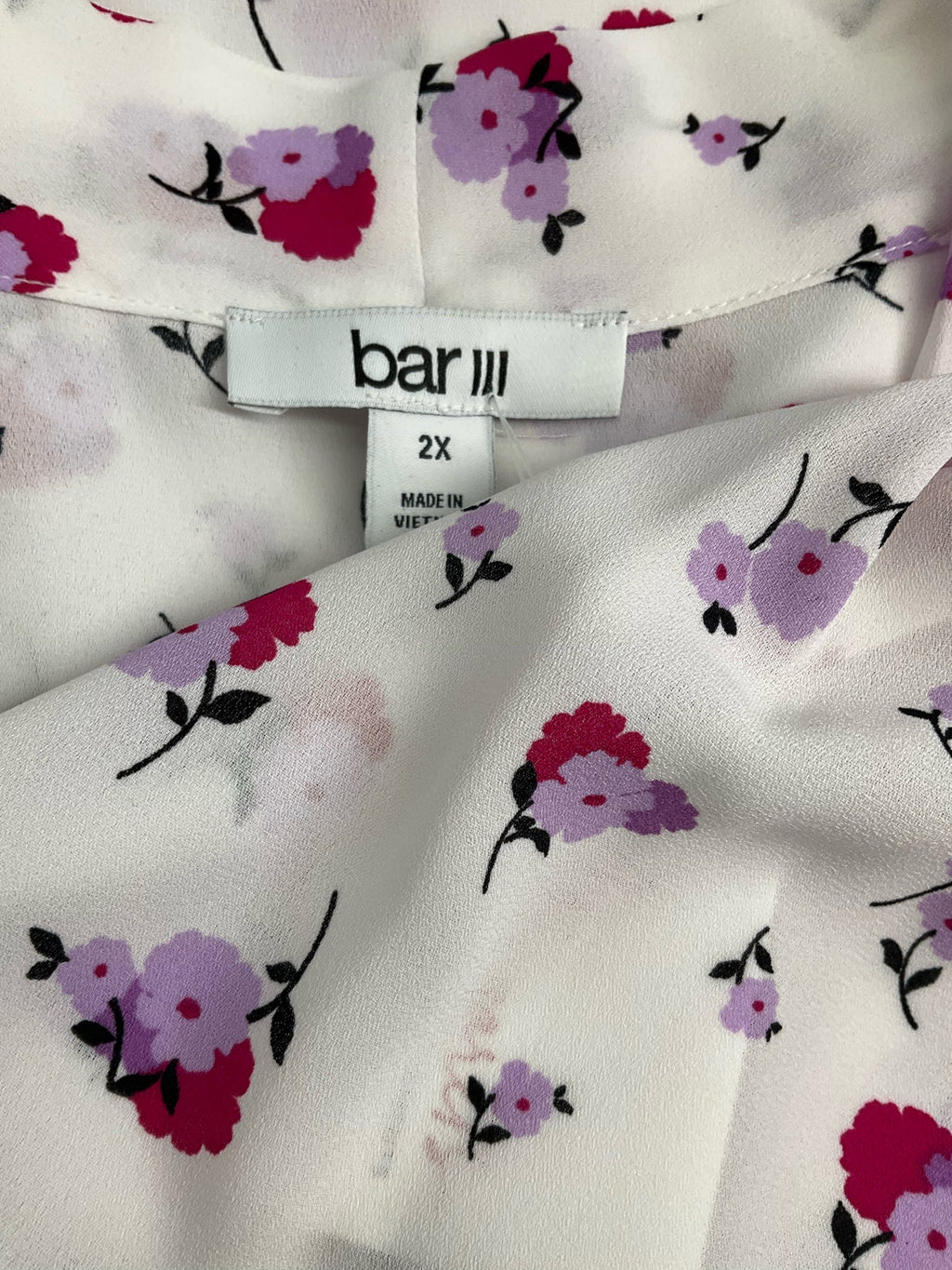 bar 111 White/Pink/Purple Floral Pre-Owned Ladies Sleeveless Top - Size 2X