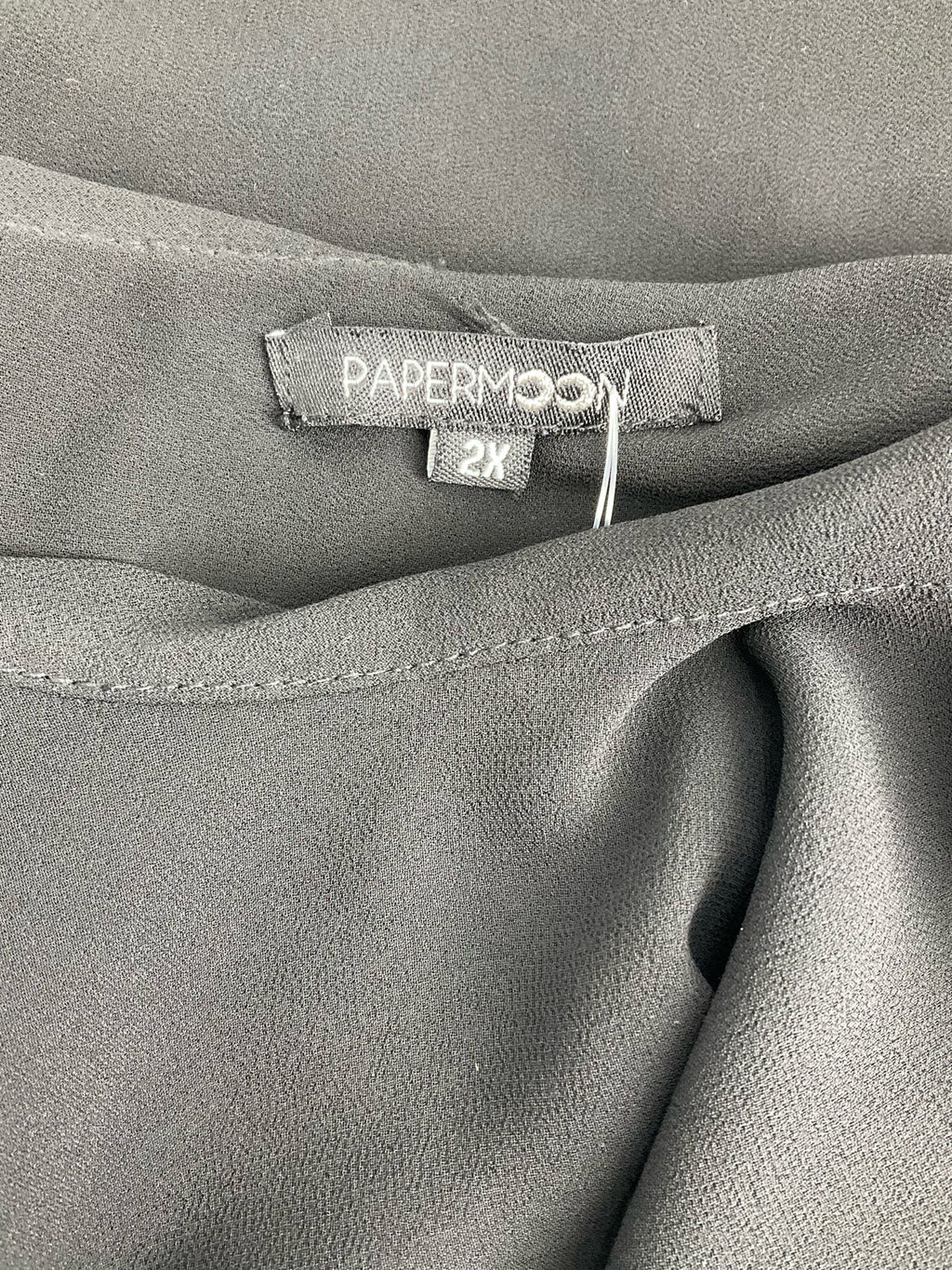 Papermoon Black Solid Pre-Owned Ladies Casual Top -  Size 2X