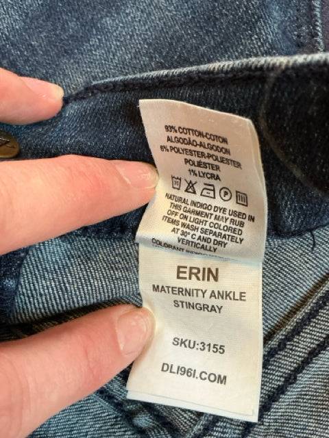 Close-up of dl1961 Maternity Jeans Size 5 care label showing fabric blend and style name 'Erin Maternity Ankle Stingray'.