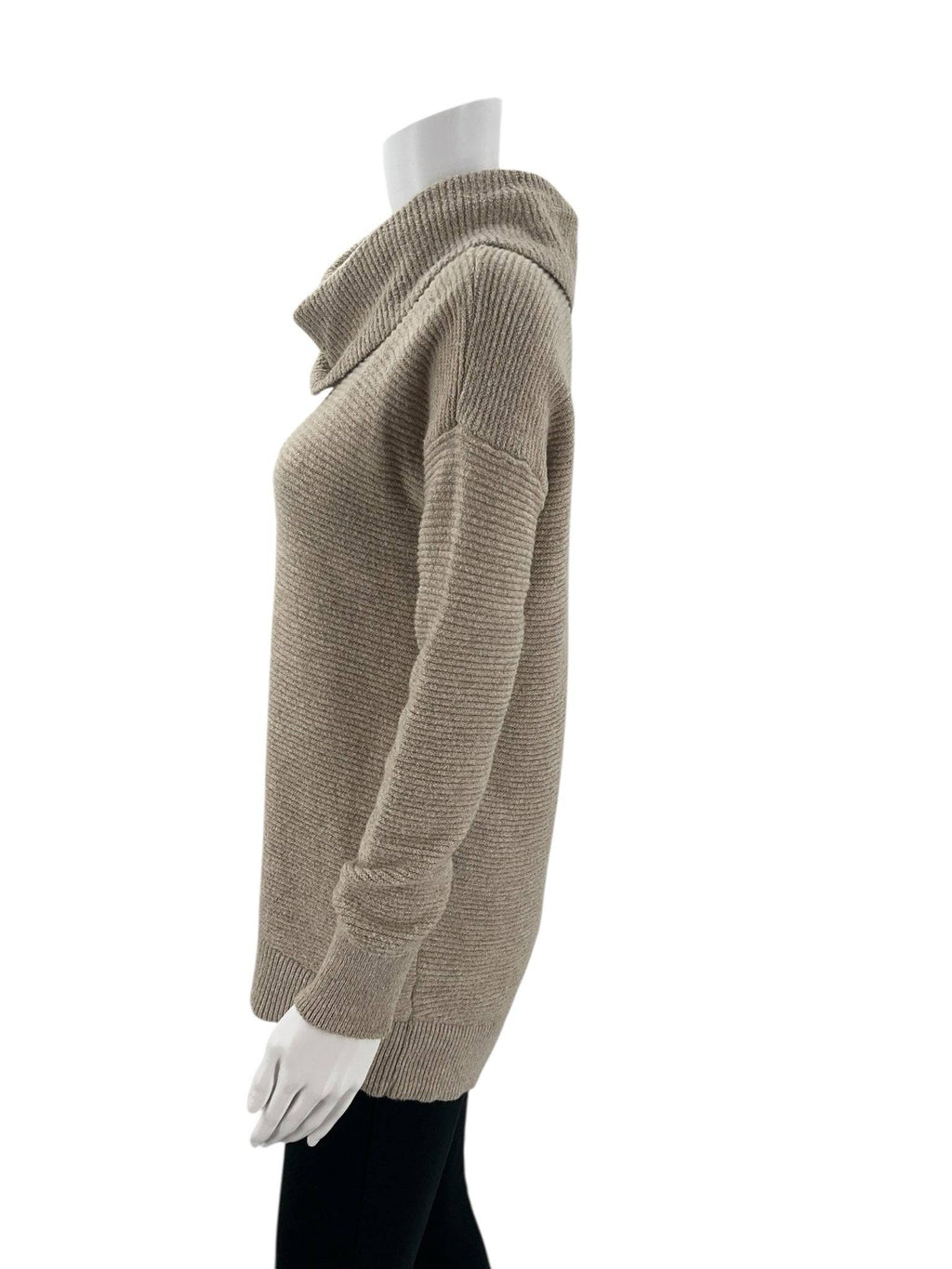 Loft Oatmeal Ribbed Pre-Owned Ladies Top - Size Medium Petite - Margaret’s Fine Consignment