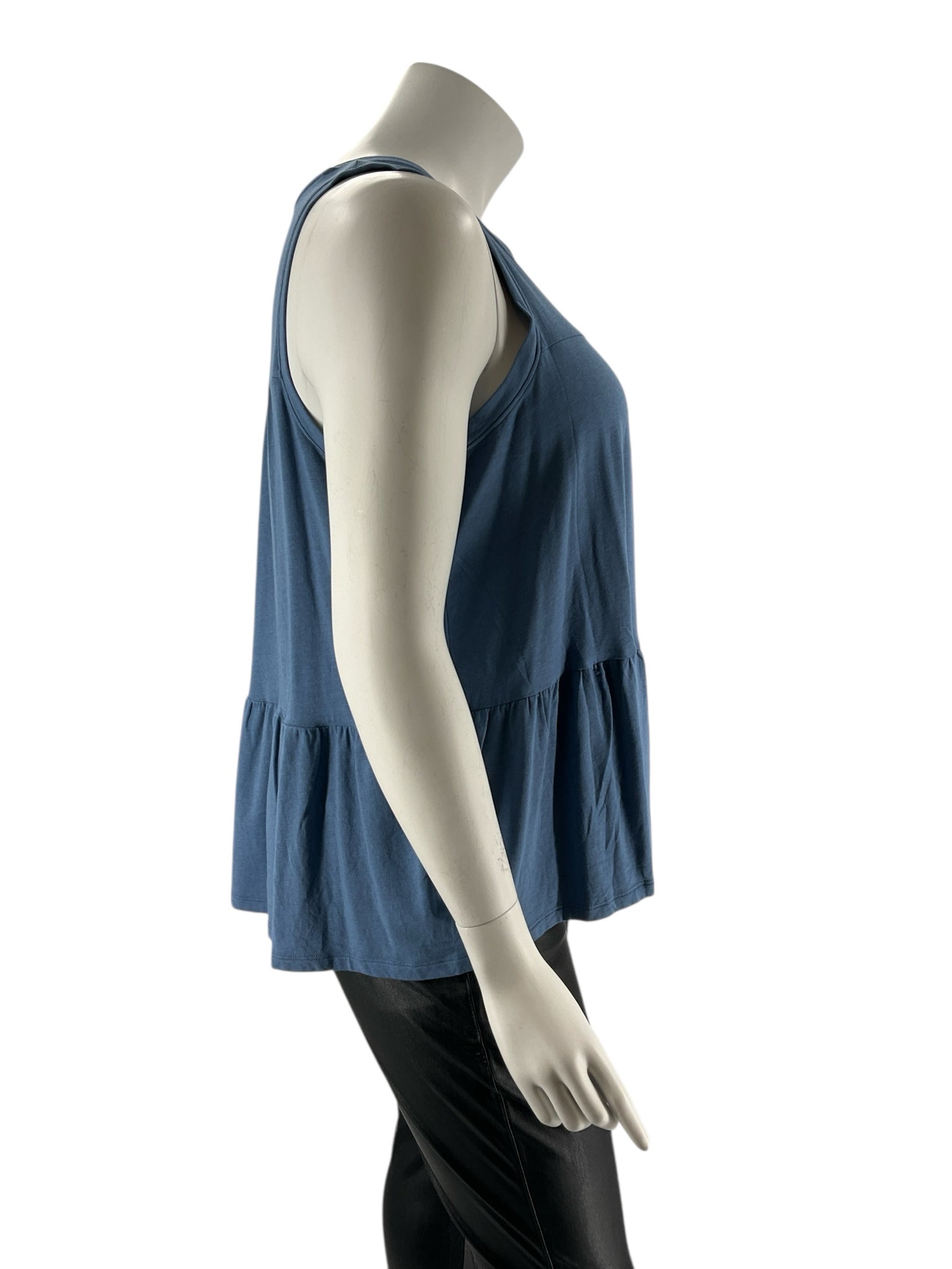 Gap Slate Blue Solid Pre-Owned Ladies Sleeveless Top - Size 2XL