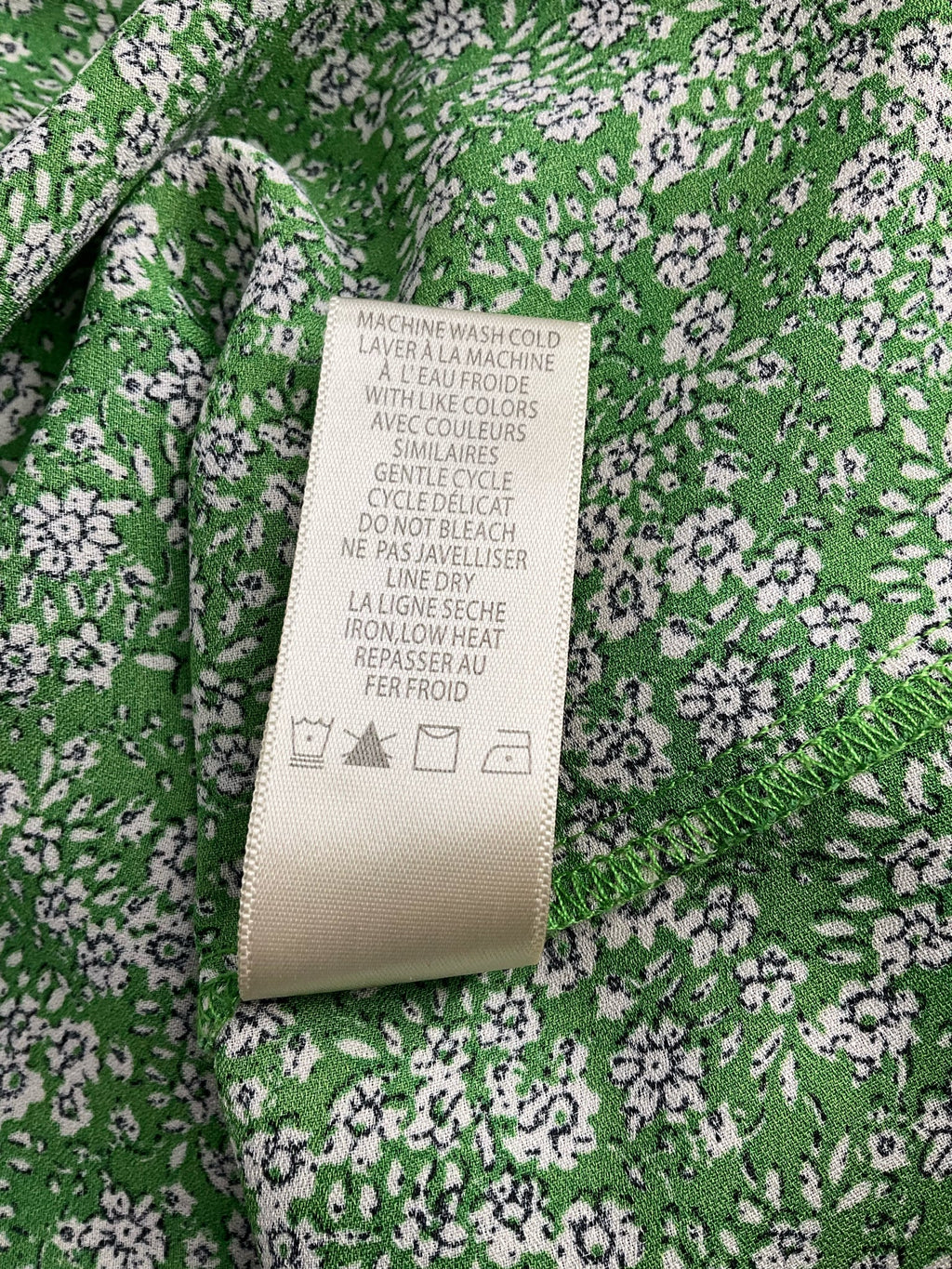 Max Studio - green/white/black Floral Pre-Owned Casual Top - Size Small