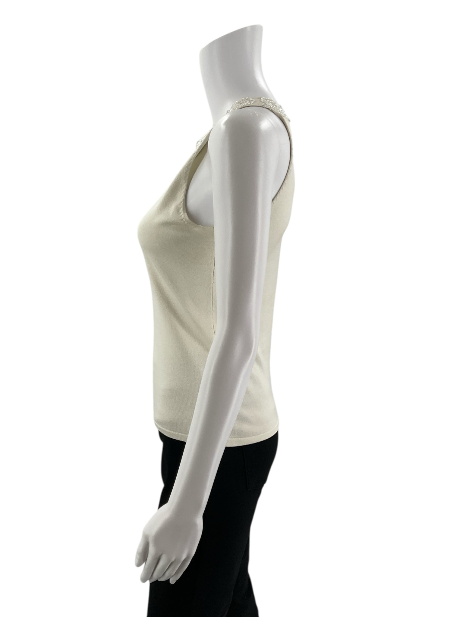 Ann Taylor Cream Beaded Pre-Owned Ladies Top - Size Small Petite