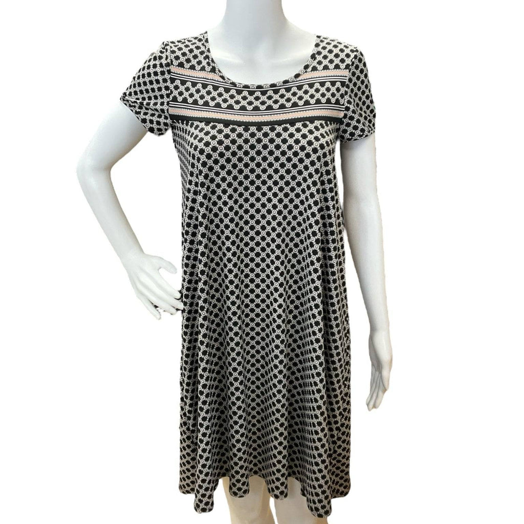 Max Studio Black/White Pre-Owned Ladies Dress - Size XS - Margaret’s Fine Consignment