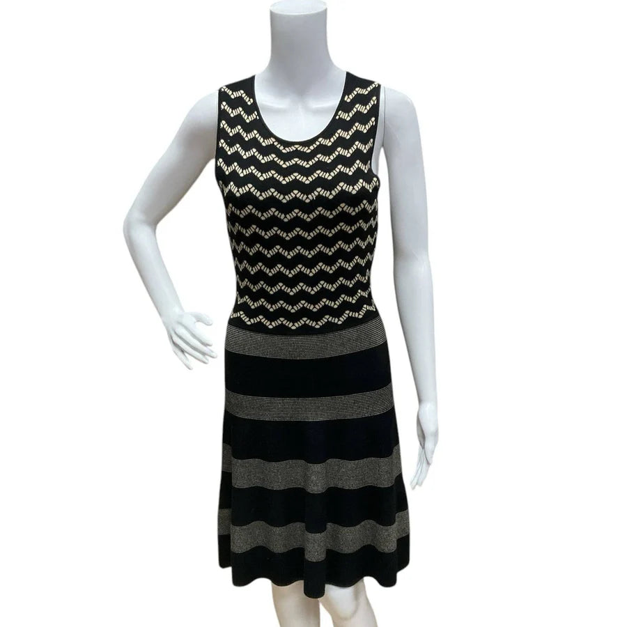 CeCe Black/Tan Chevron Print Pre-Owned Ladies Dress - Size Small