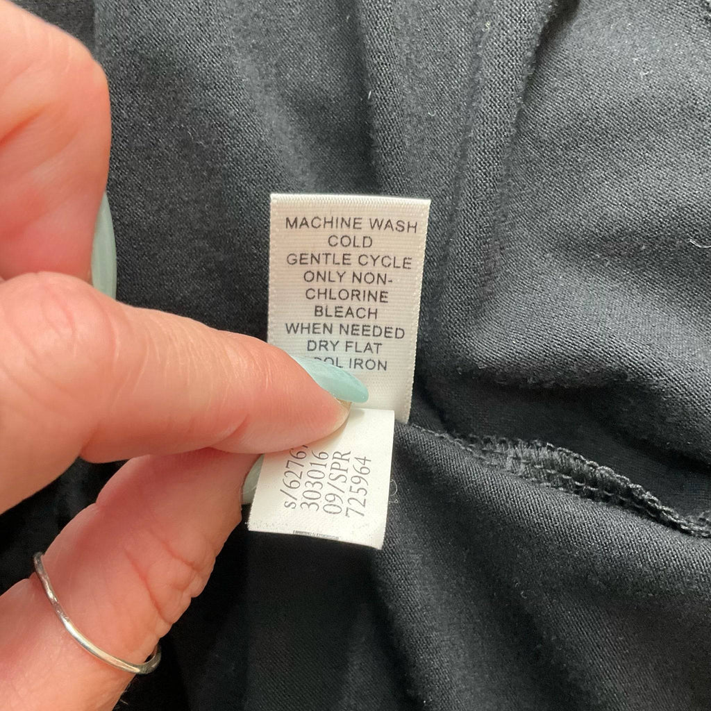 Banana Republic Black Solid Top - Size XS - Margaret’s Fine Consignment