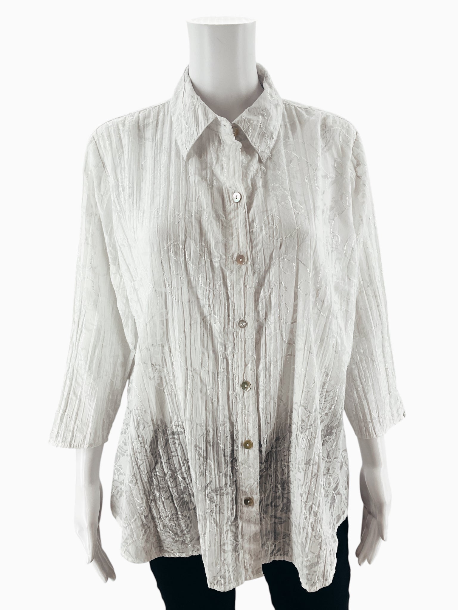 Chico's - White Solid Pre-Owned Ladies Casual Top - Size Large