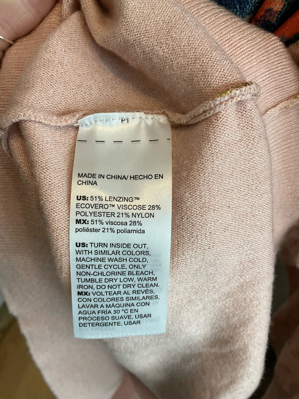 Chico Size XL Blush/Gold Print Pre-Owned Ladies Casual Top -  Size XL