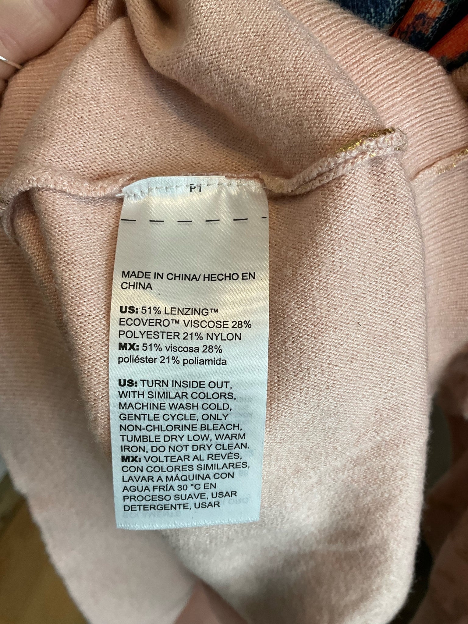 Chico Size XL Blush/Gold Print Pre-Owned Ladies Casual Top -  Size XL