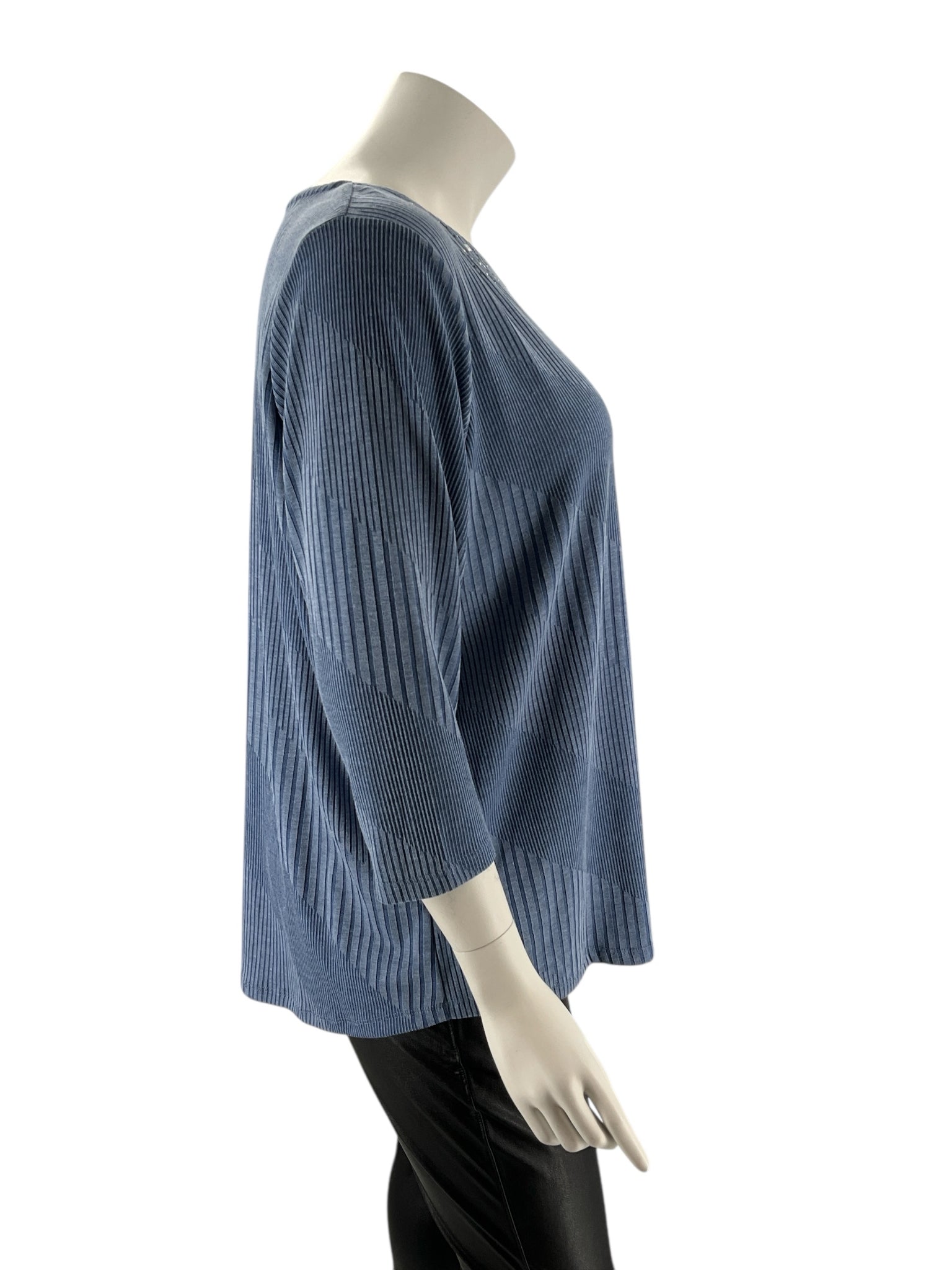 Allison Daley Slate Blue Studded Pre-Owned Ladies Short Sleeve Top - Size 2X