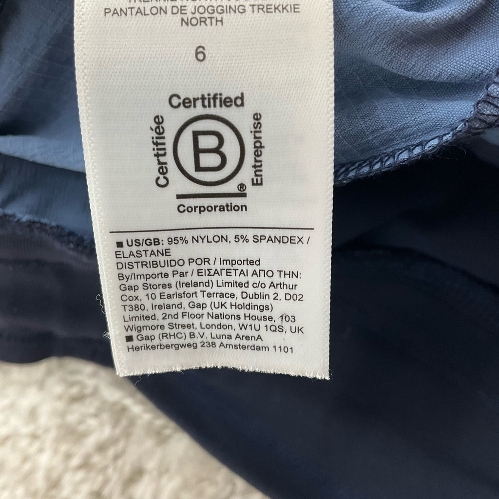 Athleta Blue Floral Pre-Owned Ladies - Size 6