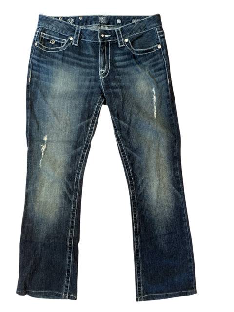 Front view of D9 Dark Jeans - Distressed Bootcut Vintage Size 7 showing faded thighs and distressed detailing, gently used.