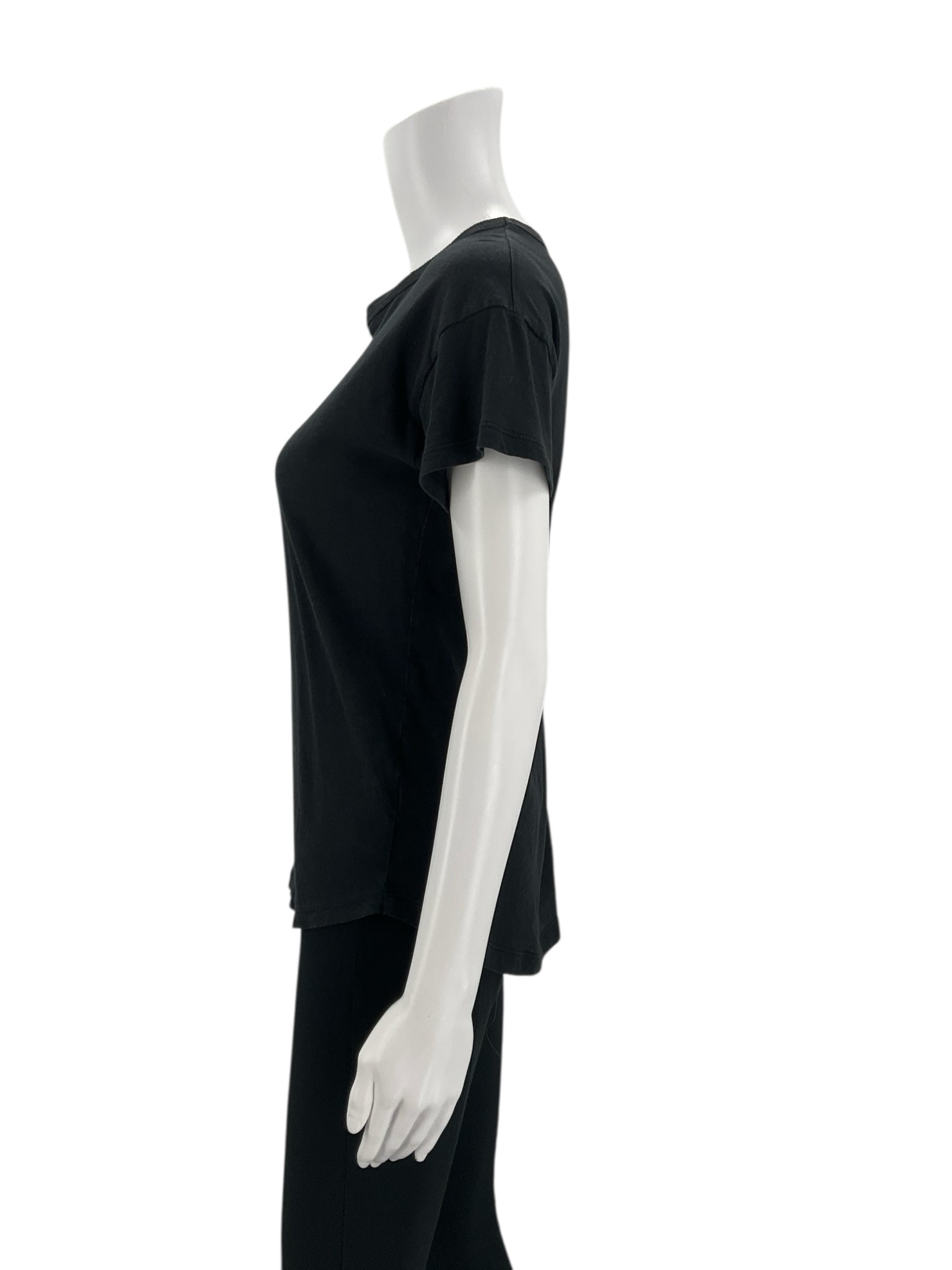 Side profile of Madewell black pre-owned blouse, size XS, highlighting its soft fabric and casual silhouette.