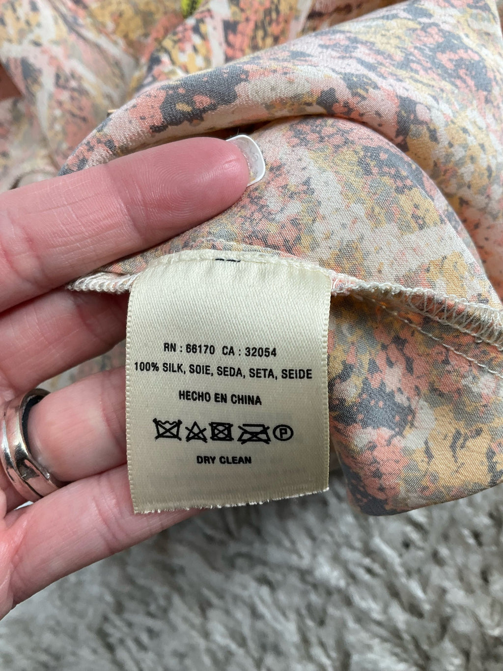 Fynn & Rose - Pink/Peach/Tan/Gray Pre-Owned Ladies Top - Size XS