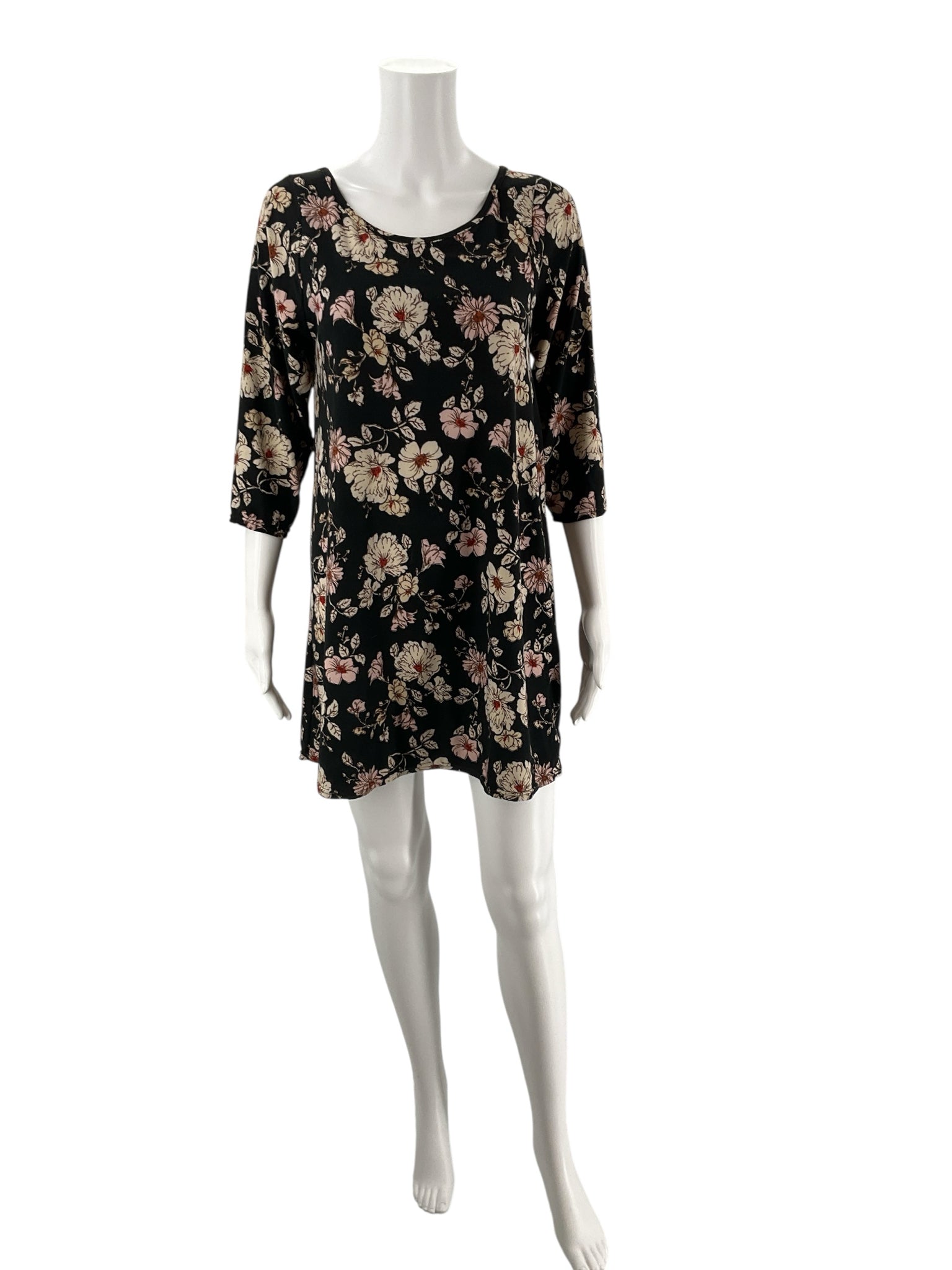 Made With Love Black/Cream/Pink Floral Pre-Owned Ladies Dress - Size Small