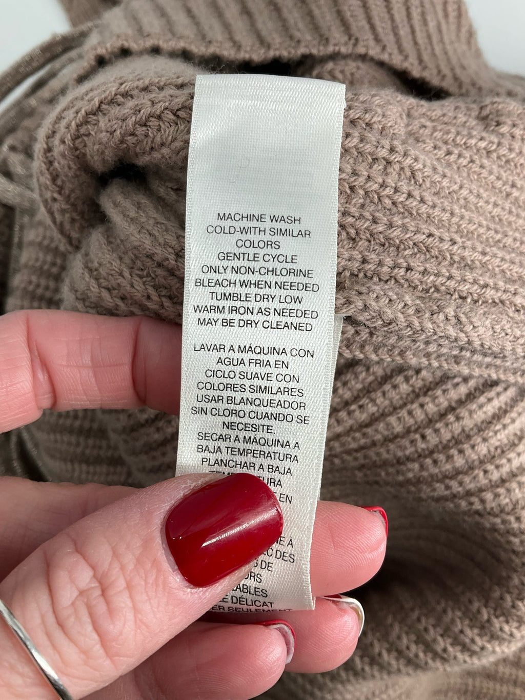 Chico - Taupe Solid Pre-Owned Ladies Casual Top - Size Medium