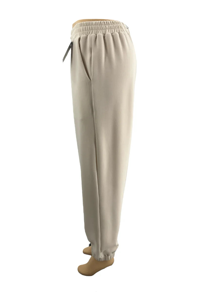 P. CILL Cream Pre-Owned Ladies New with Tags Pants – Size Medium